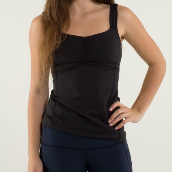 Lululemon NWOT Aria Tank II Black (8) - Picture 10 of 16